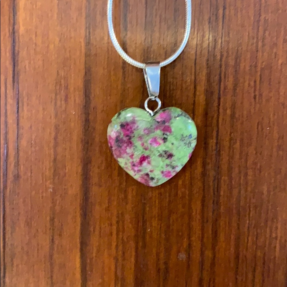 New Heart Stone Pendant and Necklace